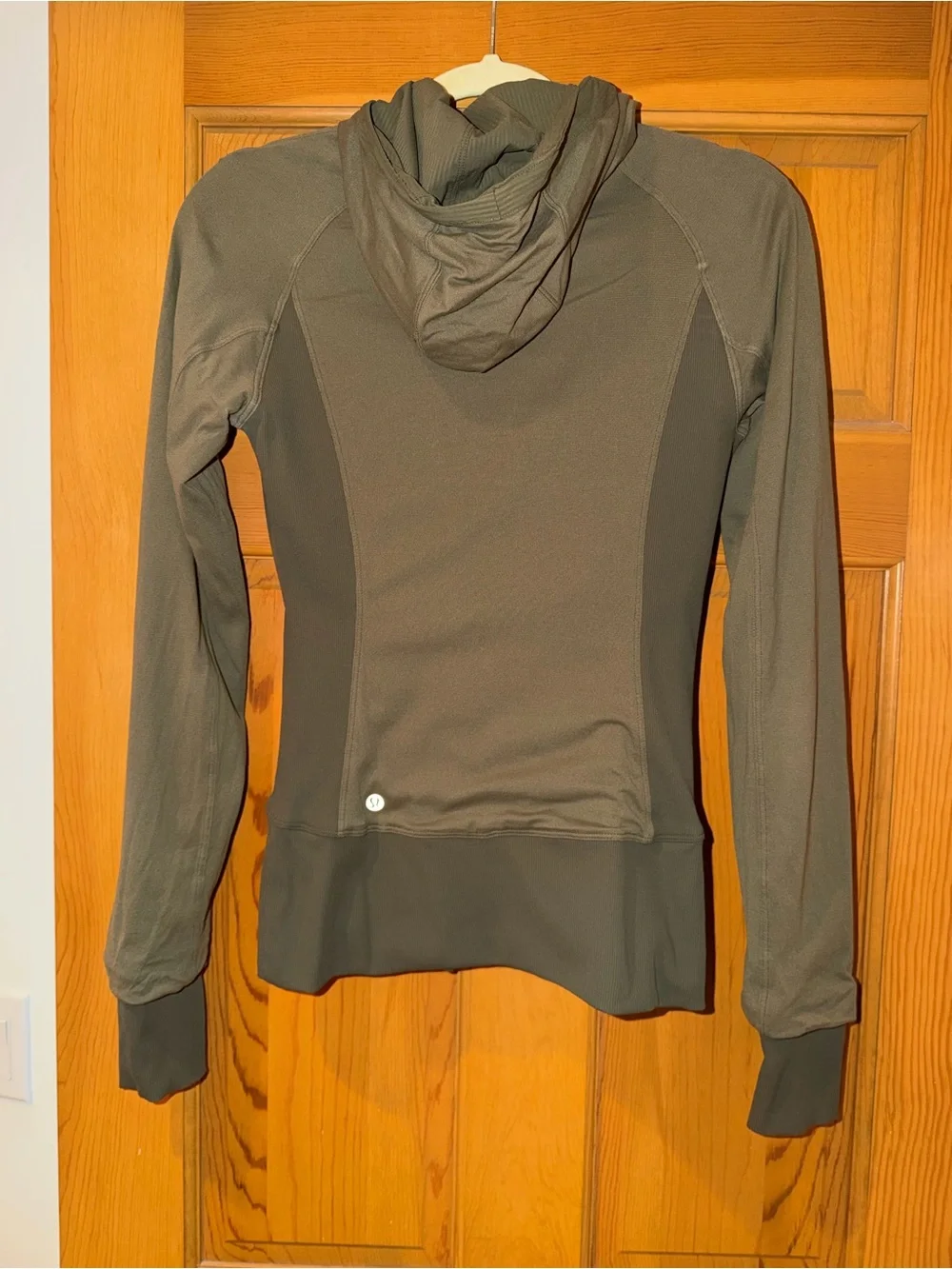 Lululemon Reversible Full Zip Hooded Jacket Olive Green Size 6 Thumbholes